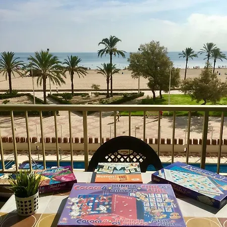 شقة En La Playa Arensol كولرا